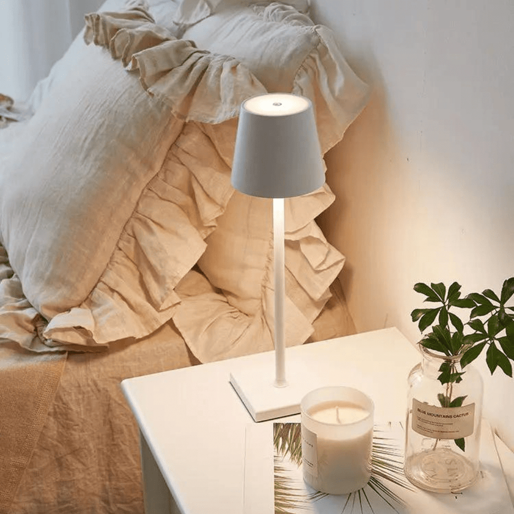 Lumiera – Elegant Wireless Table Lamp – LED – Rechargeable